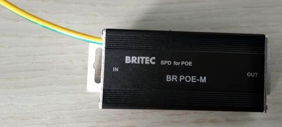 Δύναμη τηλεπικοινωνιών RJ45 προστάτη κύματος σημείου εισόδου Ethernet πάνω στην καλύπτρα αστραπής rj45